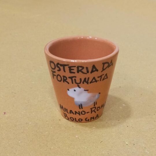 bicchierino da caffè in terracotta dipinta a mano